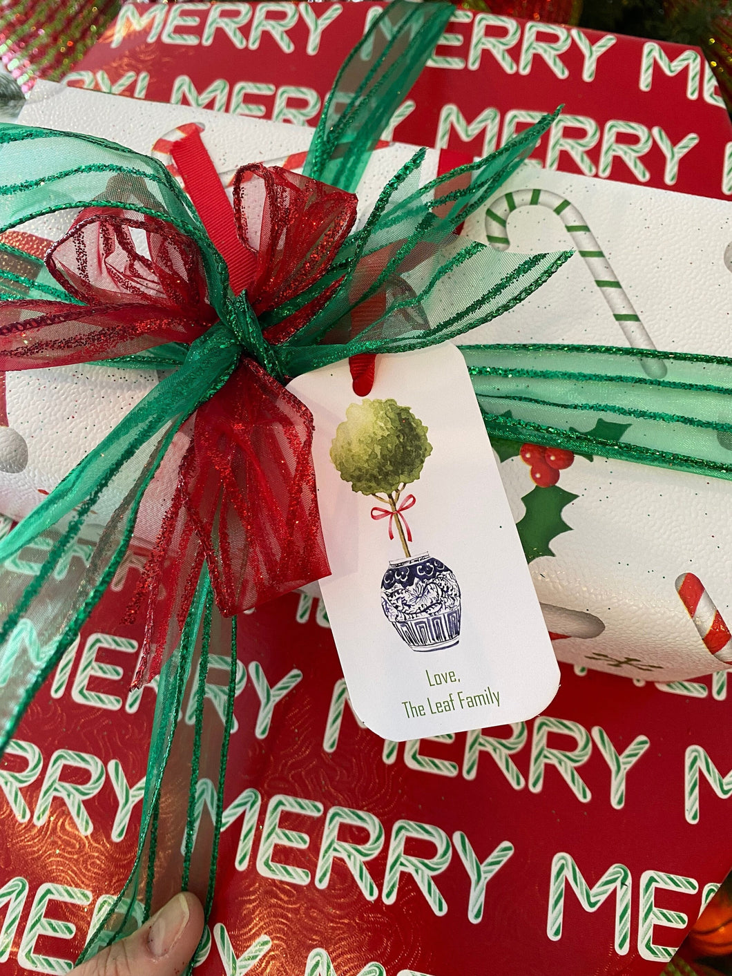 Topiary with Red Bow Gift Tag, Personalized Gift Tag, Gift Wrap, Personalized Gift, Gift Tag, Ginger Jar Gift Tag, Ginger Jar,Enclosure Card