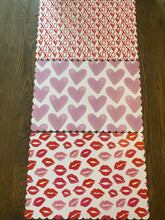 Load image into Gallery viewer, XOXO Heart Placemat Watercolor Scallop Edge valentine Anniversary Galentine Table Setting Red and white love