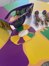 Load image into Gallery viewer, King Cake Drink Coaster (Pack of 20), Louisiana, Mardi Gras, Drink Coaster, Hostess Gift, New Orleans Gift, New Orleans, Mardi Gras Gift