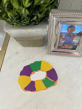 Load image into Gallery viewer, King Cake Drink Coaster (Pack of 20), Louisiana, Mardi Gras, Drink Coaster, Hostess Gift, New Orleans Gift, New Orleans, Mardi Gras Gift