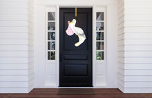 Load image into Gallery viewer, watercolor stork pink door hanger
