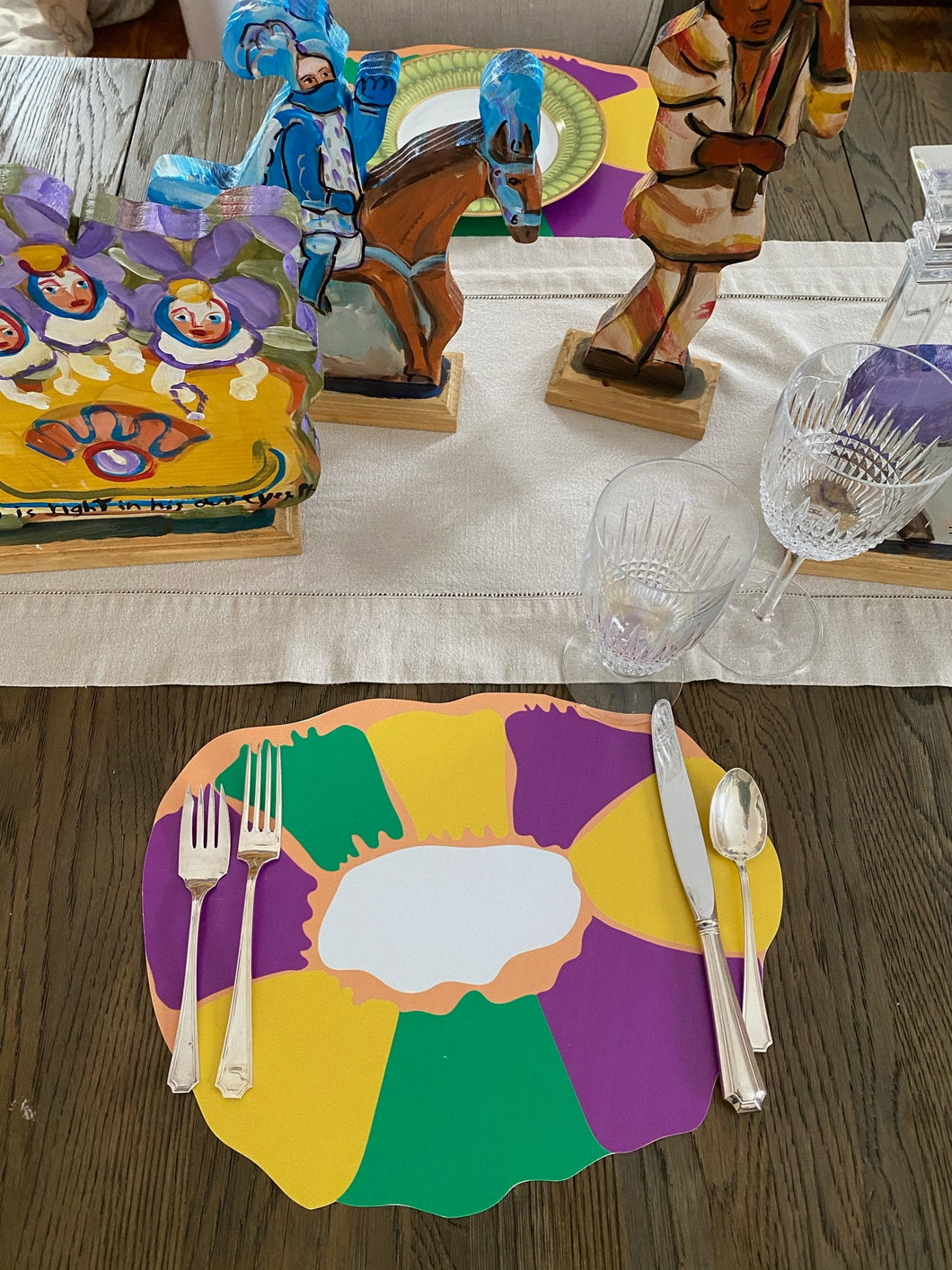 Mardi Gras King Cake Placemat Louisiana New Orleans Purple Green Gold Carnival Table Setting Throw me something mister Krewe
