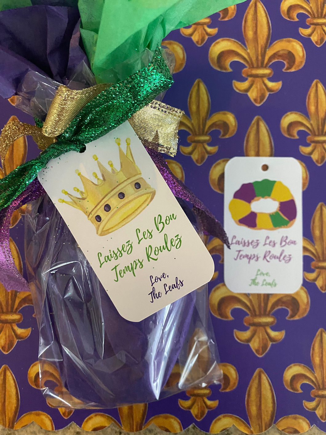 watercolor crown and king cake gift tags